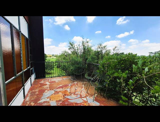 2.30HA SMALLHOLDING FOR SALE IN THEOVILLE